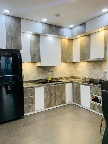 Cho thuê sunrise city
Giá 19.xxx
2PN 2WC 
Liên hệ e Tài 0327501378 
Liên hệ e ngay để xem nha