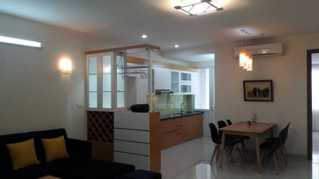 Cho thuê CHCC Sapphire Palace - 4 Chính Kinh, 3 pn 121m2 đủ đồ nội thất, view đường sắt trên cao, 121m2, 3 phòng ngủ, 2 toilet