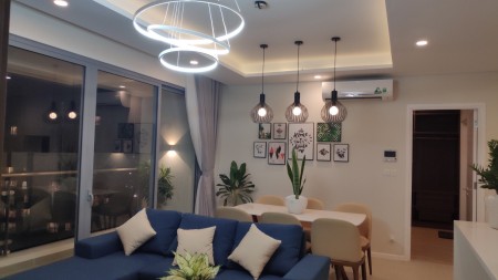 Hot! Cho thuê căn 2PN Đảo Kim Cương giá tốt nhất thị trường 21.5 triệu/th, view hồ bơi, hướng ĐN