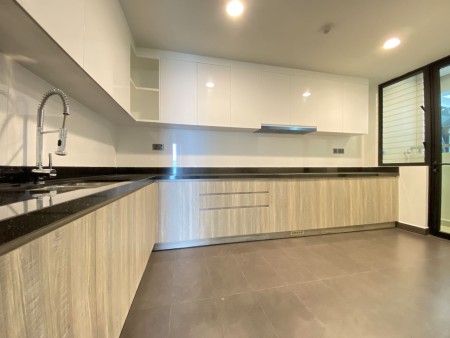 Cho thuê 3PN - 115m2 - nội thất cơ bản chỉ 22tr Feliz Q2