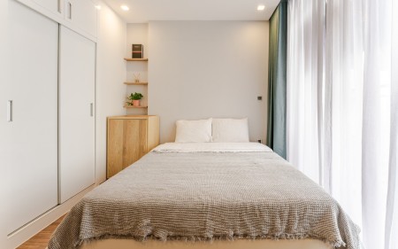 Gấp! Tôi cần cho thuê căn hộ Studio, full đồ, rẻ nhất Vinhomes Green Bay 9tr/th