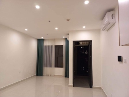 Cho thuê Studio có bếp + rèm ở Vinhomes Grand park - Quận 9