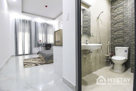 Cho thuê Căn hộ mới có ban công - 30m2 - giá 5tr7/tháng Đường Thạch Lam