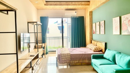 CHDV Siêu Xịn Sang Trọng Ban Công