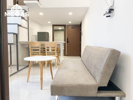 Căn hộ cao cấp 2PN- 3PN ban công lớn, full NT ngay Nguyễn Duy Trinh, Quận 2