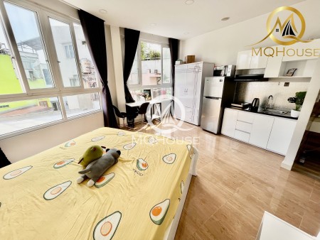 Căn hộ cao cấp ngay ngã tư Phú Nhuận, diện tích 40m2 1 pn, giá 7 triệu