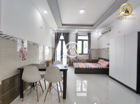 Căn hộ bancol full nội thất q.tân phú