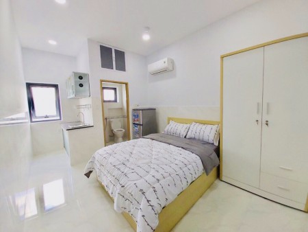 Căn hộ Studio full nội thất có cửa sổ sát bên UFM, Lotte Quận 7