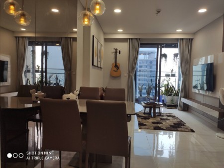 Cho thuê căn hộ 2PN-73m2, FNT Quận 10 giá 20 triệu ở liền