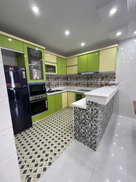 Cần cho thuê căn hộ Sky Center Phổ Quang 2 pn, 2 wc, full nt, 17 tr/tháng