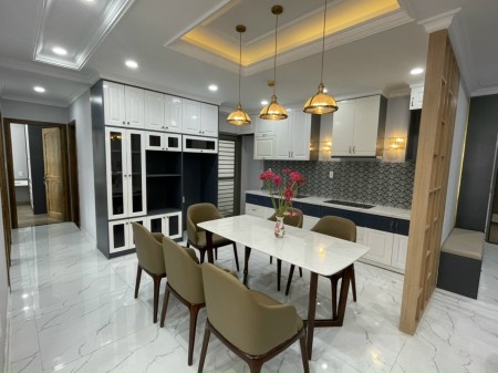 Cho thuê Sunrise Riverside 3pn 2wc giá 18 triệu