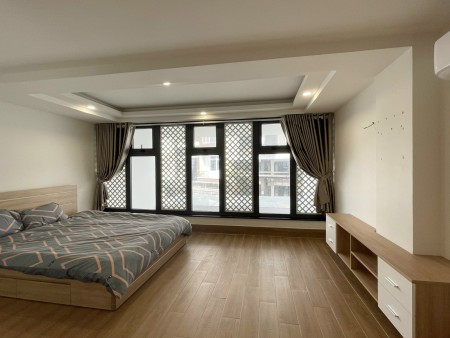 Siêu Phẩm Stuidio Cửa Sổ Siêu To Full Nội Thất