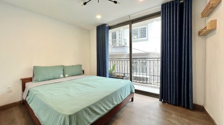 Căn hộ 2 phòng ngủ có bancol - 80m2 giá chỉ từ 10tr ở Phú Nhuận