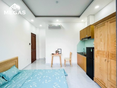 Studio ban công cao cấp nằm ở Trương Văn Bang Thạnh Mỹ Lợi gần Sala và Đảo Kim Cương quận 2