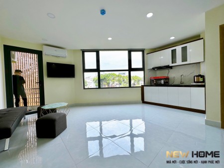 Căn hộ dịch vụ mới ngay Bờ Kè đường Hoàng Sa Quận 3