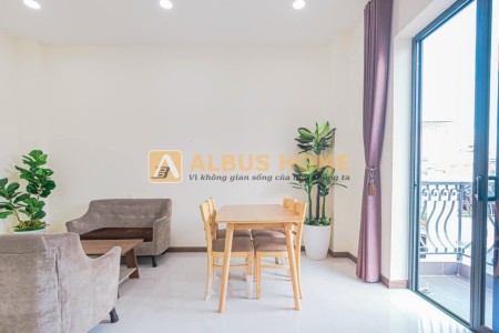 Cho thuê căn hộ 2PN Tân Phú siêu rộng 70m2, có nội thất, máy giặt riêng