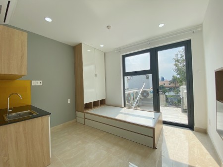 Studio full nội thất - Ban công lớn - Lê Quang Định - Giá tốt