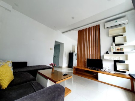 Căn hộ 2PN 2WC Đinh Tiên Hoàng,Trần Quang Khải,Quận 1.Có cho thuê ngắn hạn