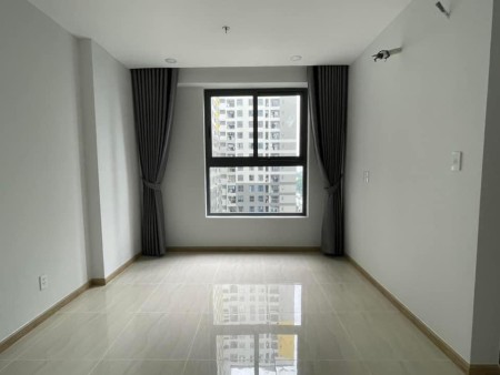 Cho thuê Bcons Garden 2pn 2wc nhà mới view đẹp 4tr. lh 0386350506