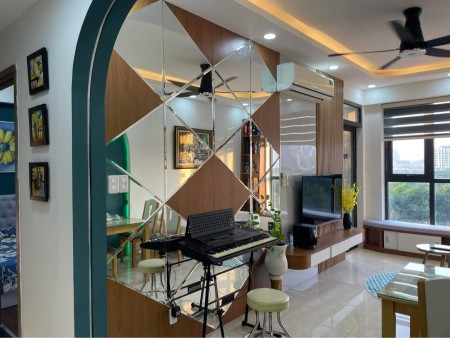 cho thuê căn hộ chung cư Q2, 2pn, full, 15tr, bao phí, Centana thủ thiêm, y hình