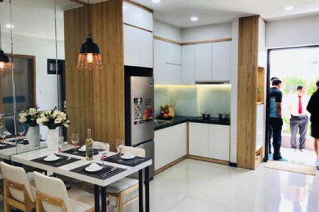 Nhiều cặp vợ chồng gặp khó khăn khi tìm thuê căn hộ sau tết