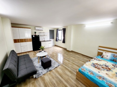 CH Studio Ban Công 35m2 FullNT Ngay Gần Học Viện Cán Bộ