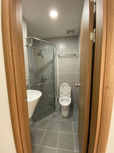 Căn hộ Bcons Plaza 51m2- 4.5tr, 53m2 (góc)- 4.5tr rèm, giàn phơi, kính bếp. gọi 0981874781