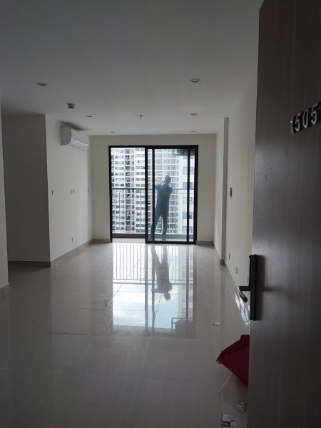 Cho thuê căn hộ 3PN view hồ bơi giá chỉ 6,5tr, cọc 1