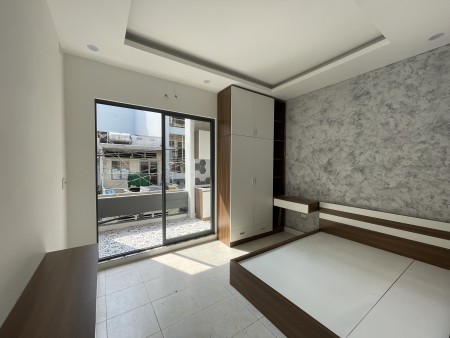 KHAI TRƯƠNG CHDV BAN CÔNG - NGAY CẦU CÔNG LÝ - GIÁ TỐT ĐẦU NĂM, 40m2, 1 phòng ngủ, 1 toilet
