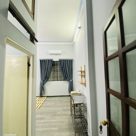 CHDV Full Nội Thất Mới 100% BAN CÔNG RỘNG đủ tiện ích Ở NGAY, 32m2, 1 phòng ngủ, 1 toilet