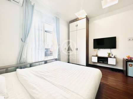 Căn hộ 40m2 cửa sổ lớn full NT vị trí trung tâm Q1 . Cho thuê theo ngày Ngắn+Dài hạn