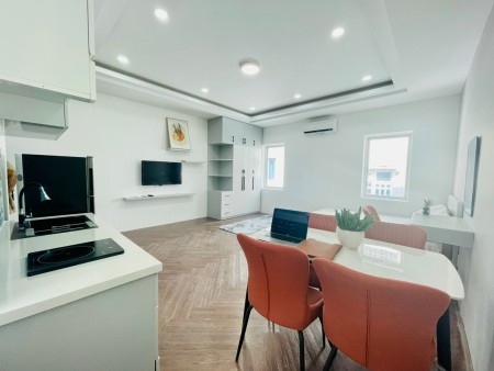 Studio 30m2 Full nội thất, mới xây, gần Vincom Q7, KDC Nam Long, Nguyễn Tất Thành Q4