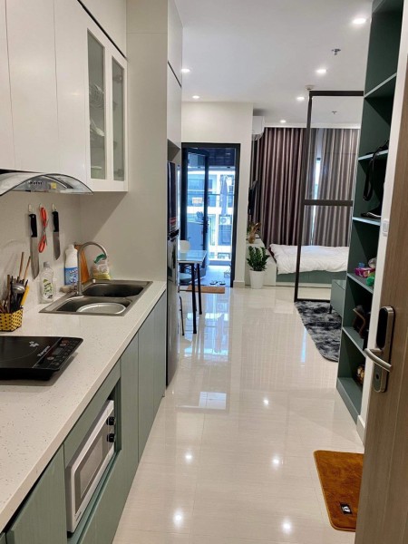 Cần cho thuê gấp căn Studio, full nội thất,tại Vinhomes Smart City