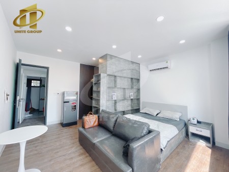 Căn Hộ Mới Nhú Ngay Sân Bay Full Nội Thất Cao Cấp