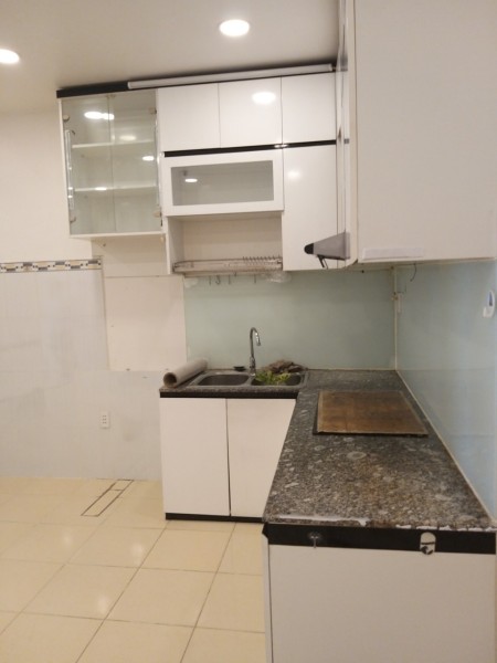 cần cho thuê gấp căn hộ 8X Đầm Sen Q .Tân phú