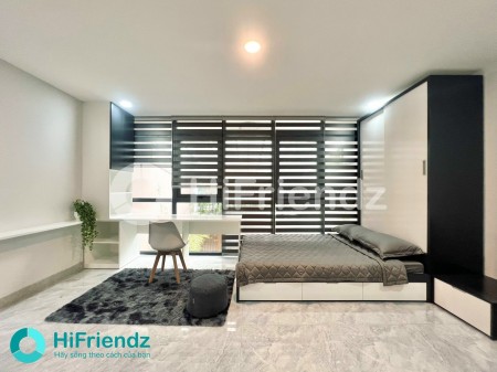 Studio Full nội thất mặt tiền ngay vòng xoay ĐBP