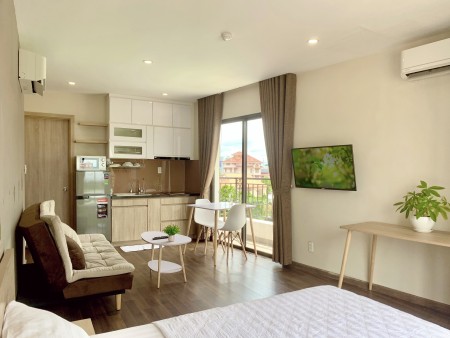 Studio ban công view sông thơ mộng, sàn gỗ siêu sang ngay An Phú Q2