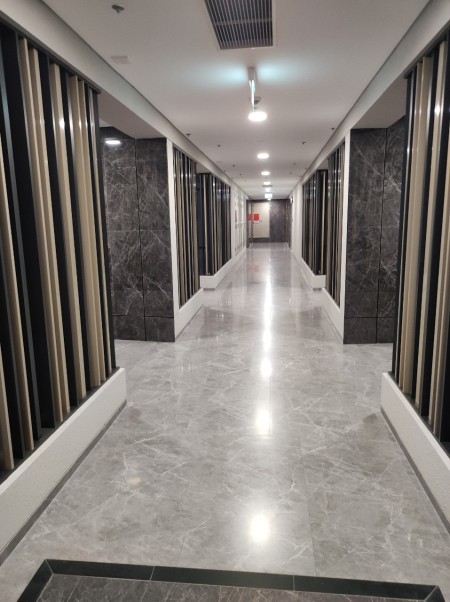 CẦN CHO THUÊ CĂN HỘ THE RIVER 2PN GIÁ 1000$/THÁNG