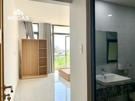 Căn hộ ban công mới xây - Ngay mặt tiền, full nội thất - Gần Homyland 2, đường Nguyễn Duy Trinh, Q2