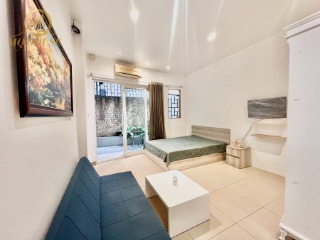 Căn hộ studio sân vườn sẵn nội thất tiện nghi gần Metro Bến Thành, chợ Dân Sinh Q1