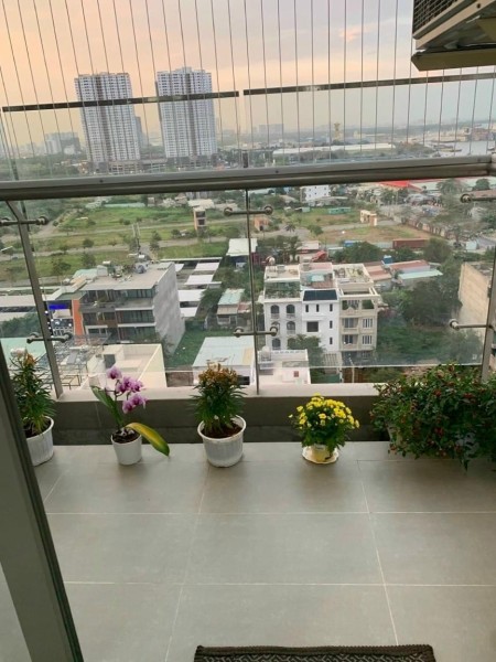 Cho thuê Lux city 2PN, 2WC đầy đủ nội thất, giá 13 triệu có thương lượng.