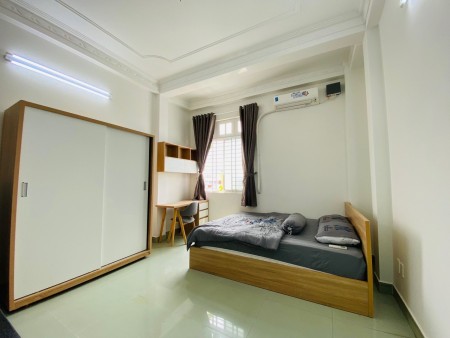 Cho thuê CHDV mới xây xong mới 100% đẩy đủ nội thất, tiện ích ngập tràn Gần Công trường dân chủ