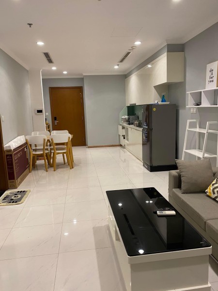 Tôi có căn hộ 1 PN giá 14 triệu cần cho thuê gấp Vinhomes Central Park LH 0964649888
