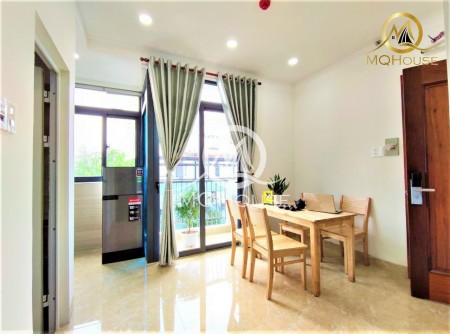 Căn hộ 2 phòng ngủ bancol full nội thất ngay Etown Cộng Hòa