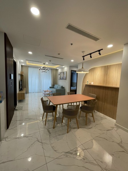 Cho thuê Sunshine Sky City 3PN, 2WC giá 22 triệu bao phí quản lý.
