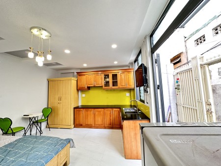 Trống sẵn căn hộ phòng trệt lối đi riêng biệt, có sân vườn