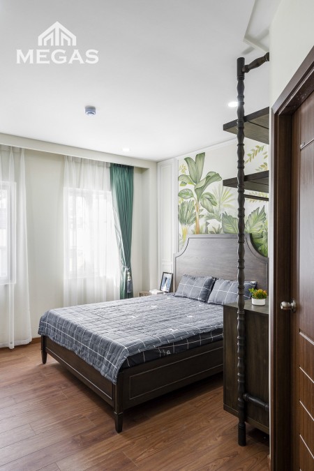 Căn hộ cửa sổ thoáng đường Lý Tự Trọng phong cách Pháp, có thang máy và máy giặt riêng