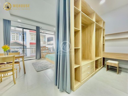 Căn Hộ Studio BanCol - Máy Giặt Riêng - Mới 100% - Rộng 40m2 Ngay Đường Thăng Long