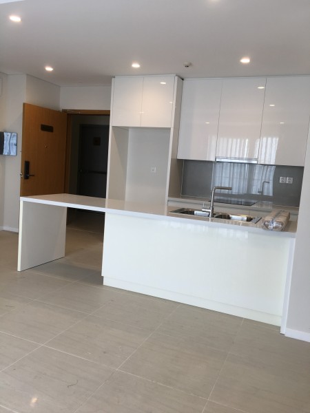 CHO THUÊ NHANH 2PN ĐẢO KIM CƯƠNG NỘI THẤT CƠ BẢN GIÁ SIÊU TỐT - DỌN VÀO NGAY