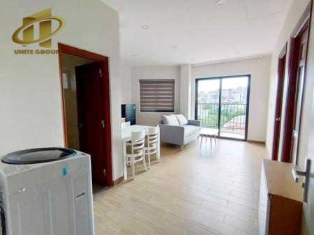 Q7 căn hộ 2PN full nội thất, mới tin, rộng, thoáng, có ban công và máy giặt riêng